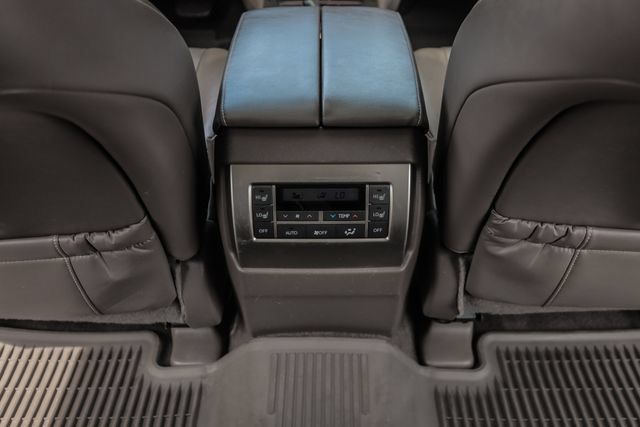 Used 2018 Lexus GX 460 Premium AWD/4WD image 34