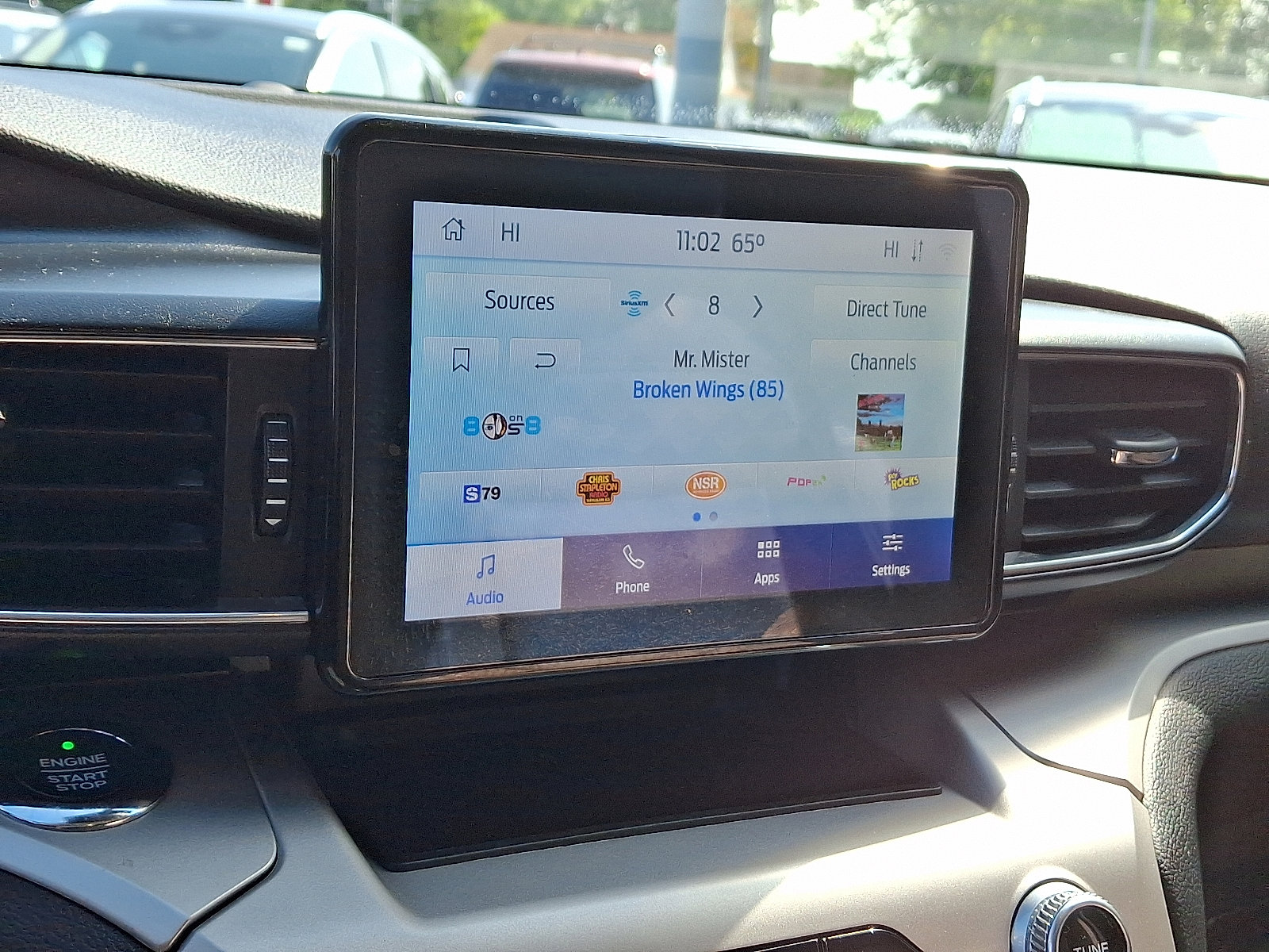 Used 2020 Ford Explorer XLT w/ Equipment Group 202A image 18