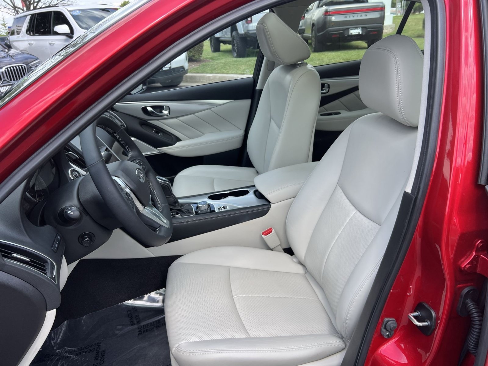 Used 2022 INFINITI Q50 Luxe w/ Cargo Package AWD/4WD image 13