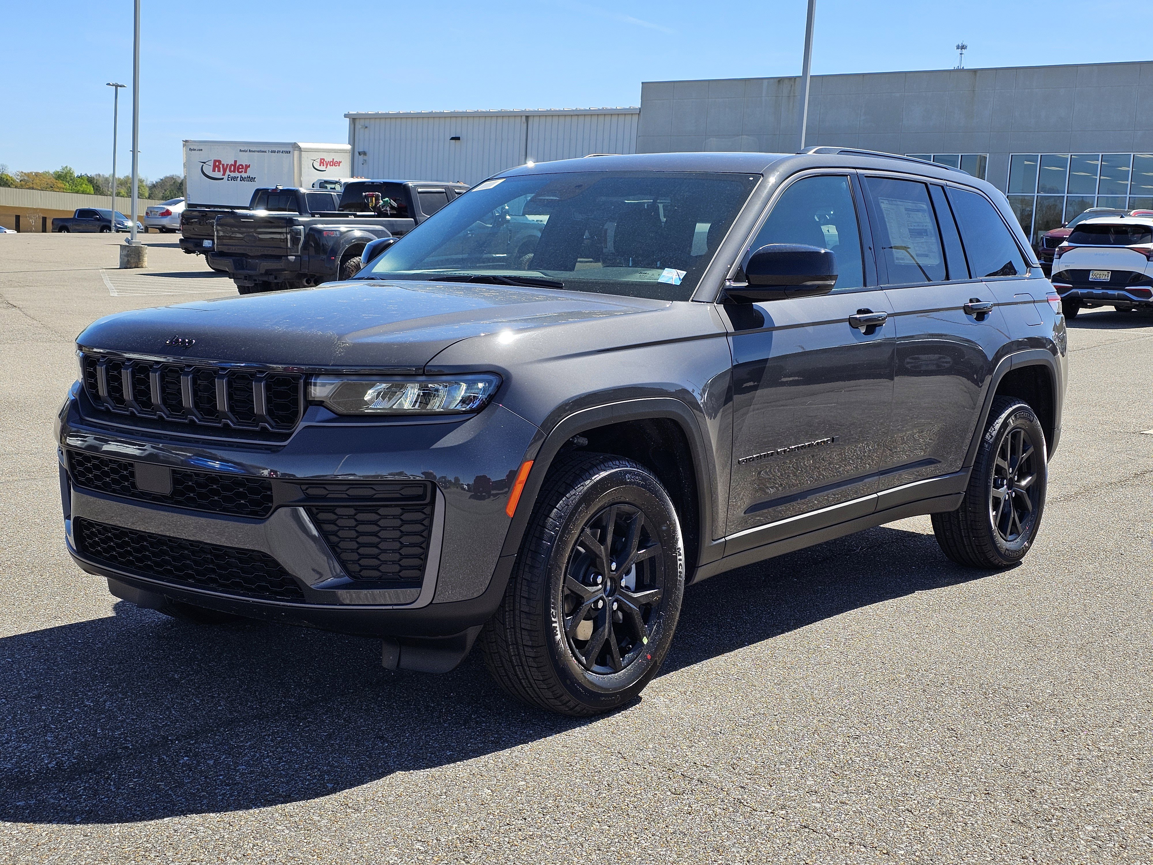 New 2026 Jeep Grand Cherokee Altitude