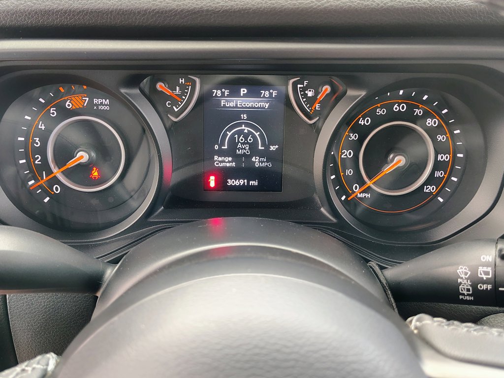 Used 2025 Jeep Wrangler Unlimited Sport AWD/4WD image 28