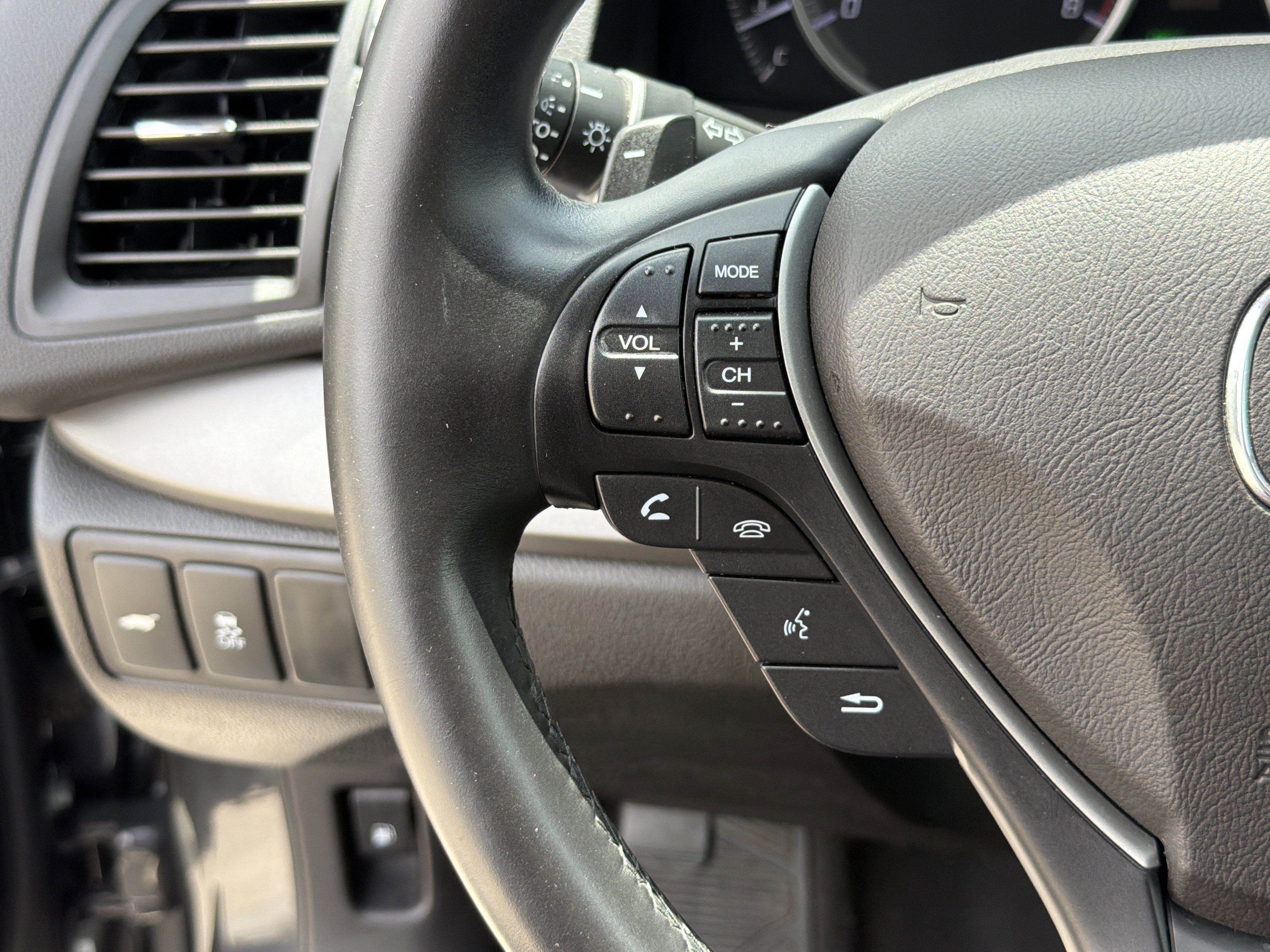 Used 2016 Acura RDX FWD image 19