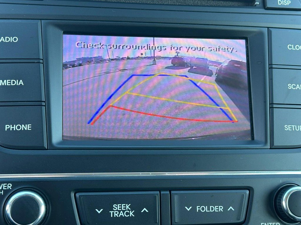 Used 2018 Hyundai Santa Fe Sport image 23