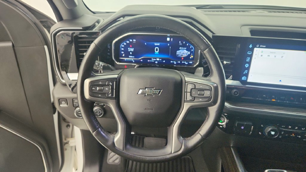Used 2022 Chevrolet Silverado 1500 RST AWD/4WD image 17