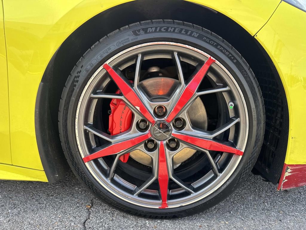 Used 2020 Chevrolet Corvette Stingray Premium Cpe w/ 3LT Preferred Equipment Group image 4