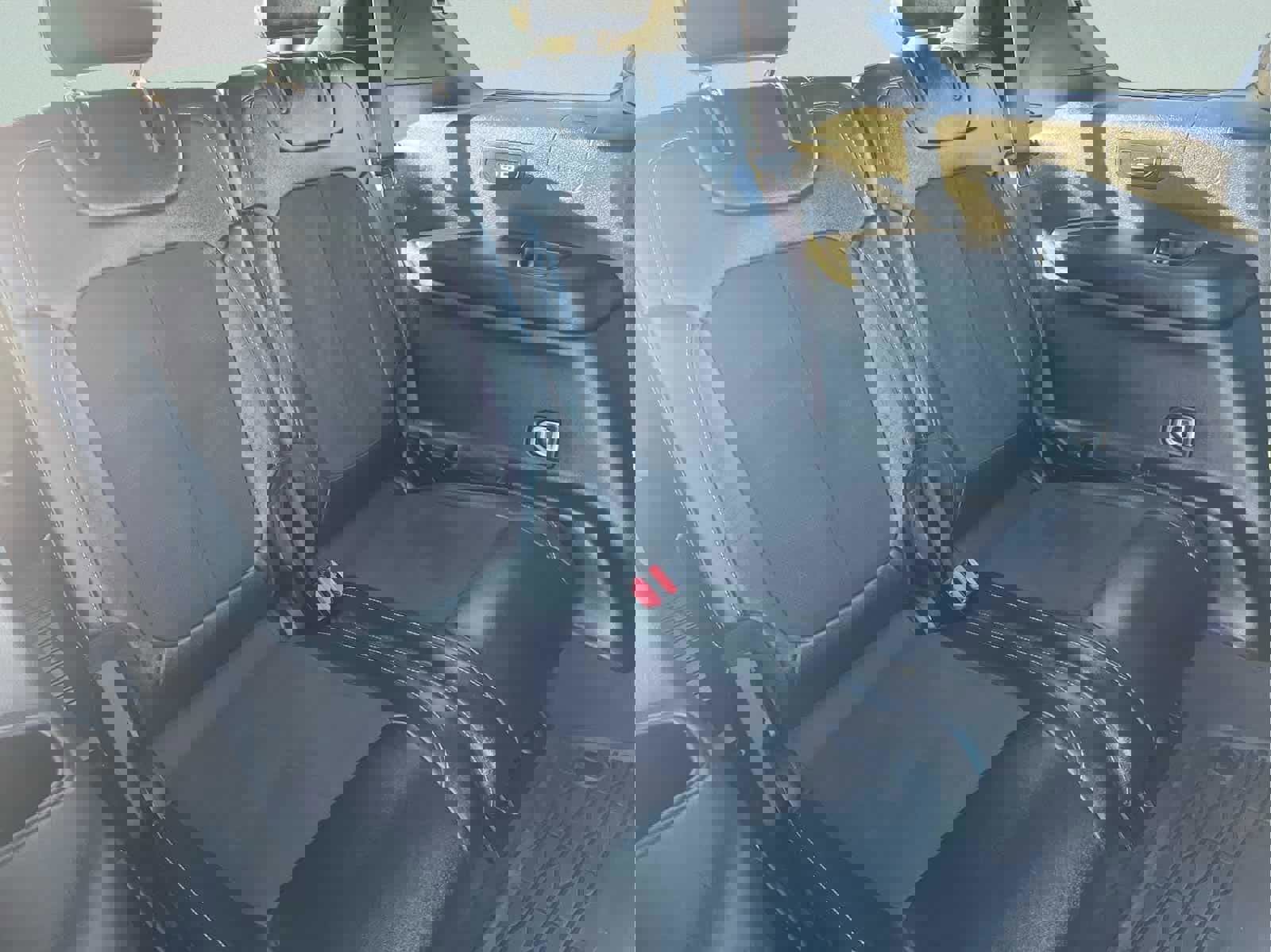 Used 2023 Jeep Grand Cherokee L Laredo image 21