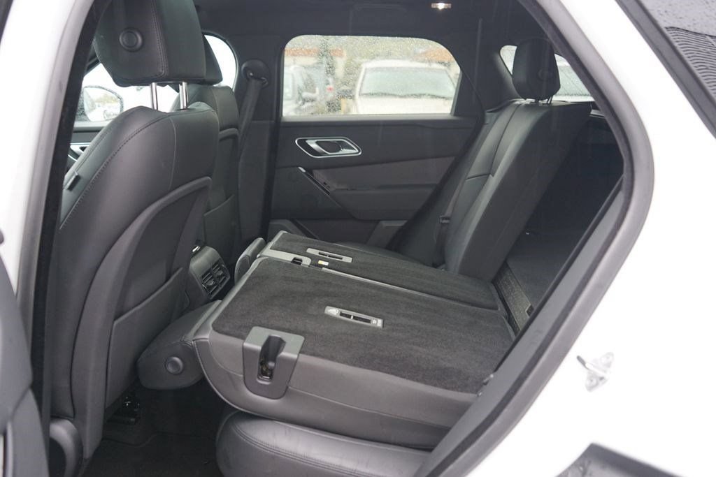 Used 2025 Land Rover Range Rover Velar Dynamic SE AWD/4WD image 26