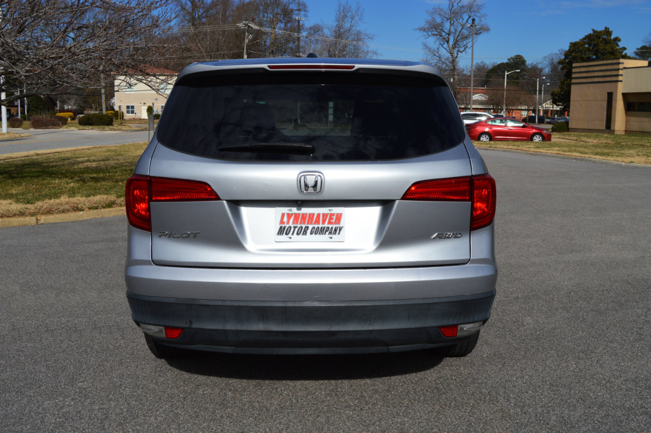 Used 2017 Honda Pilot EX image 17