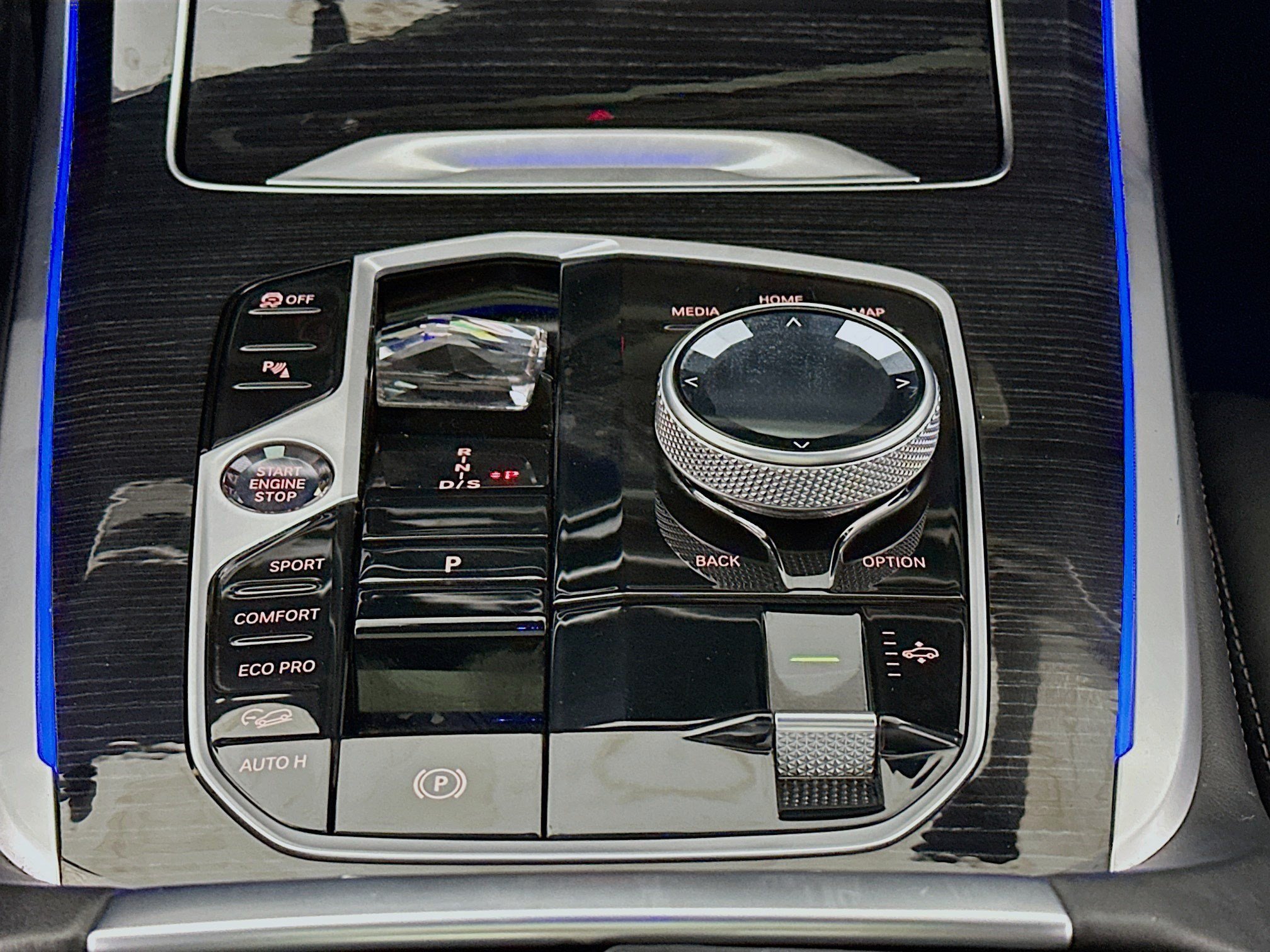 Used 2025 BMW X7 M60i AWD/4WD image 14