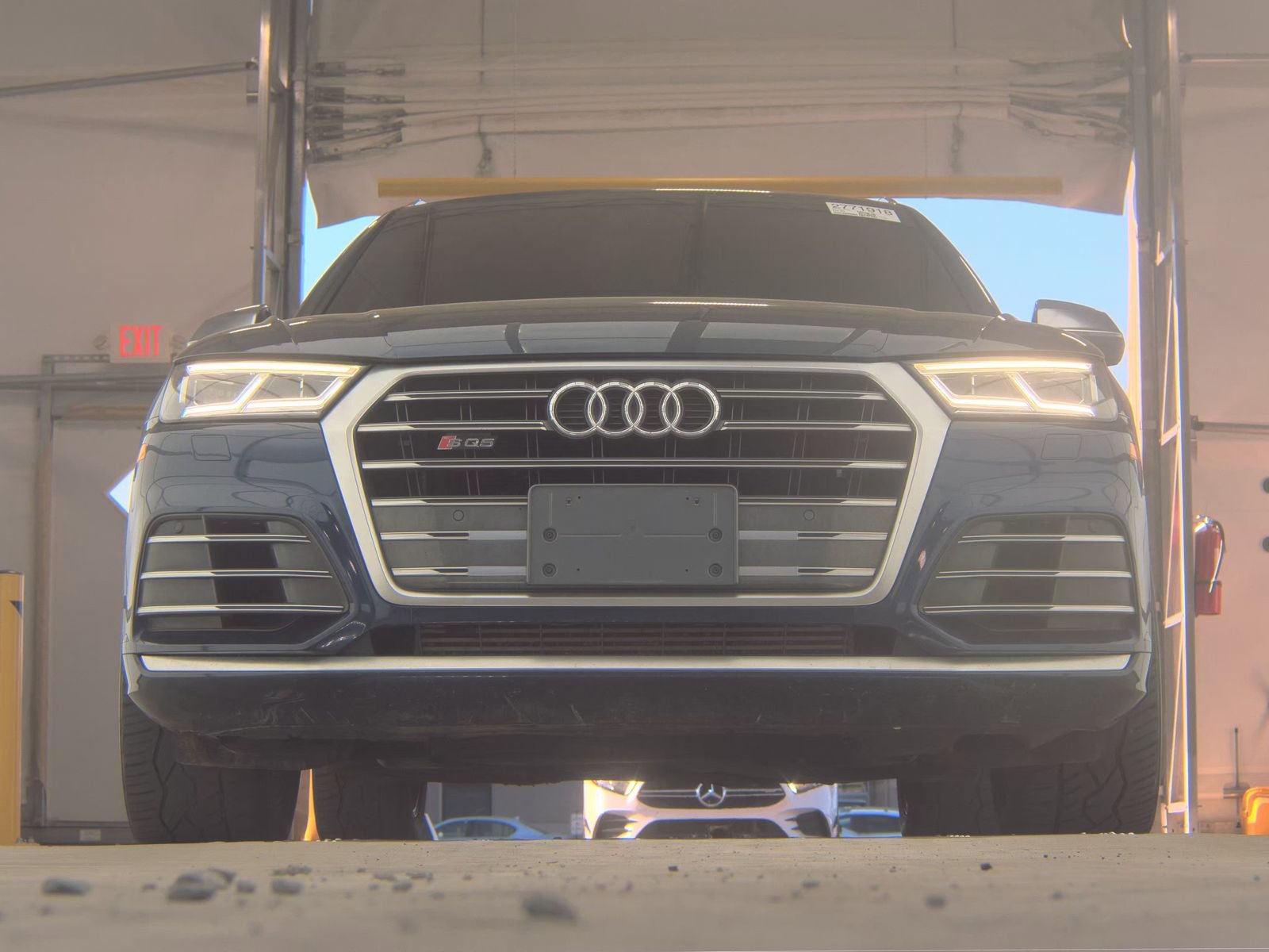 Used 2018 Audi SQ5 Premium Plus AWD/4WD image 4