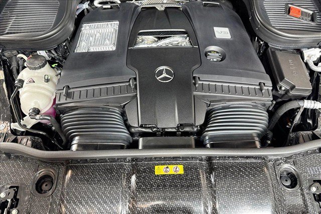 New 2026 Mercedes-Benz GLS 580 4MATIC image 29