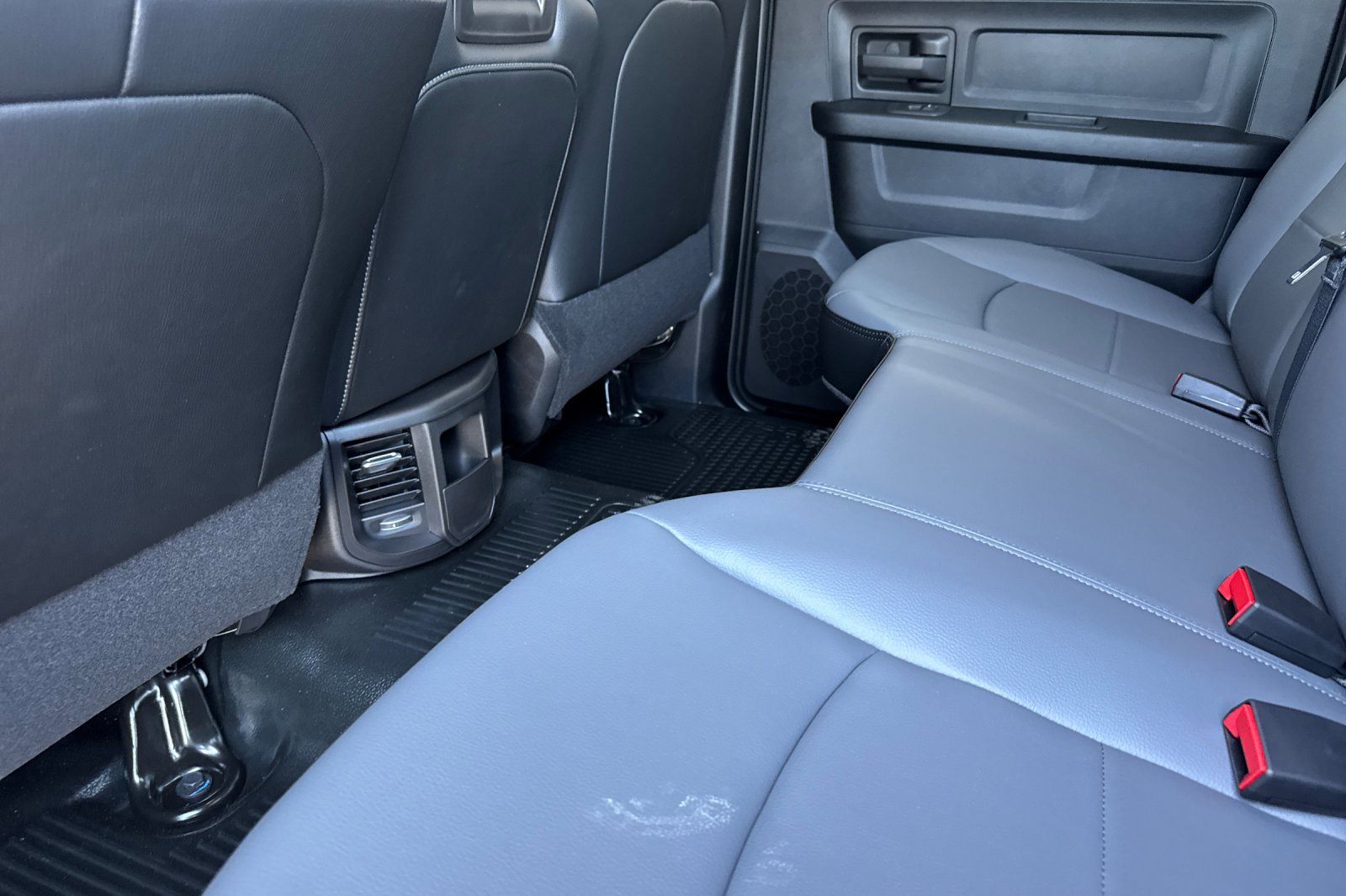 New 2026 RAM 3500 Tradesman AWD/4WD image 11