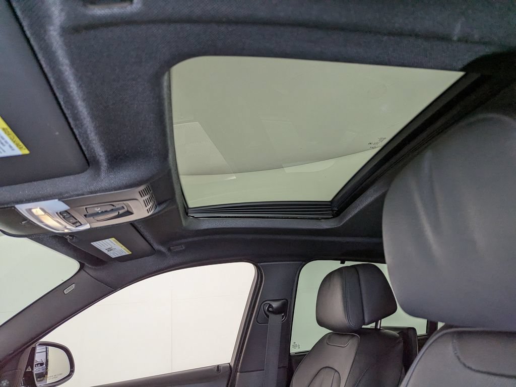 Used 2015 BMW X6 xDrive50i AWD/4WD image 13