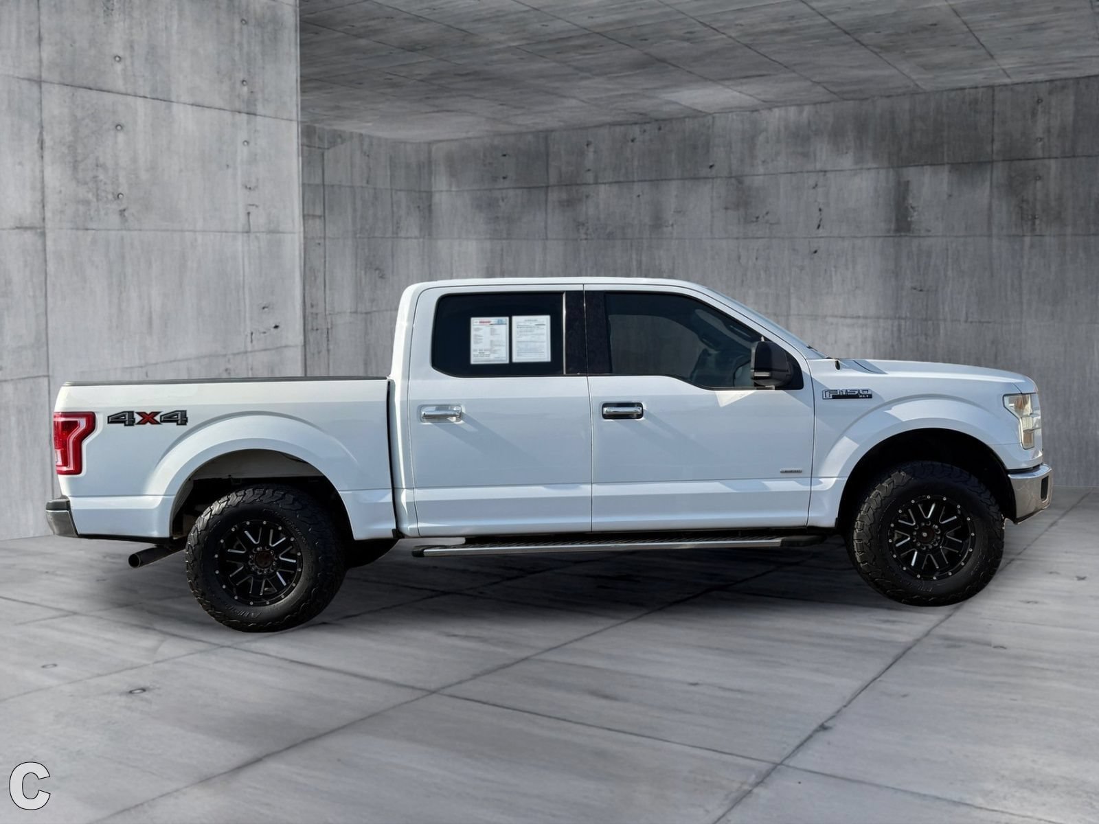 Used 2017 Ford F150 XLT w/ Equipment Group 301A Mid AWD/4WD image 7