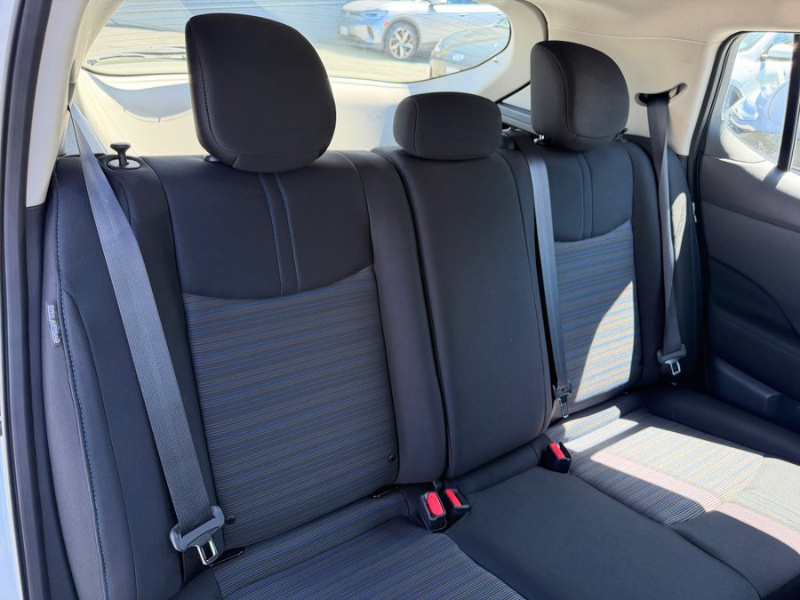 Used 2025 Nissan Leaf S FWD image 38