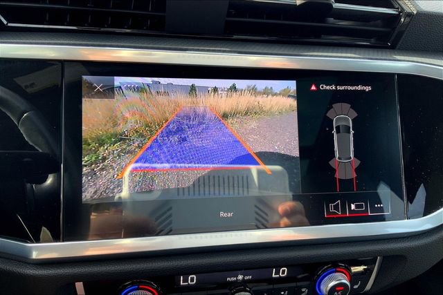 Certified 2021 Audi Q3 2.0T Premium Plus w/ Premium Plus Package image 24