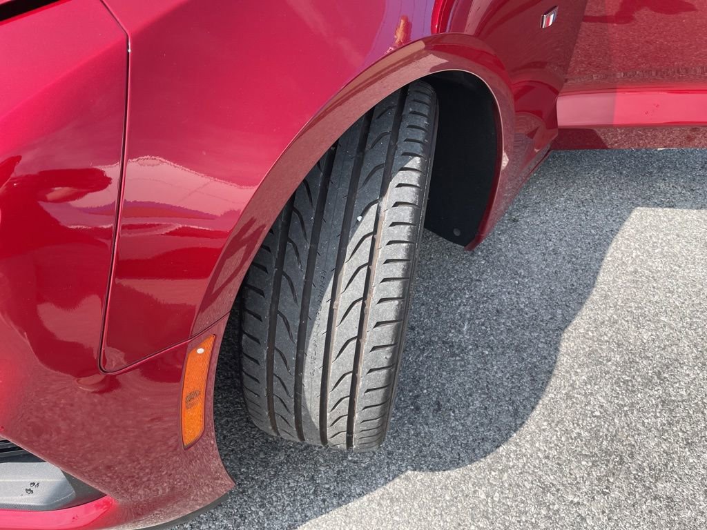 Used 2021 Chevrolet Camaro SS RWD image 42