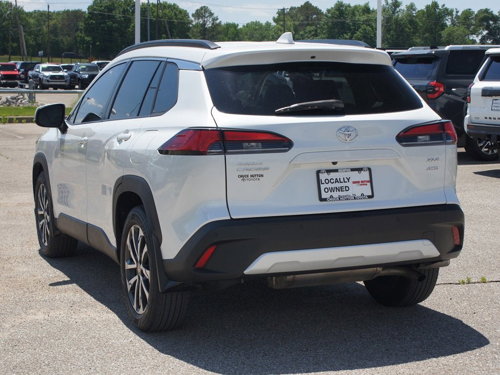 Used 2022 Toyota Corolla Cross XLE w/ Convenience Package AWD/4WD image 16