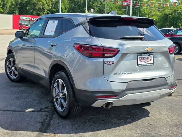 Used 2025 Chevrolet Blazer LT AWD/4WD image 3