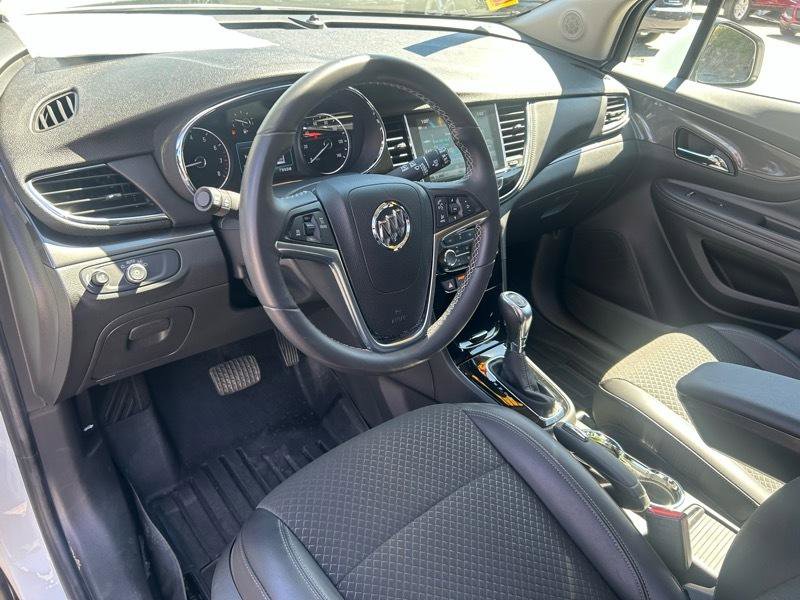 Used 2018 Buick Encore Preferred image 8