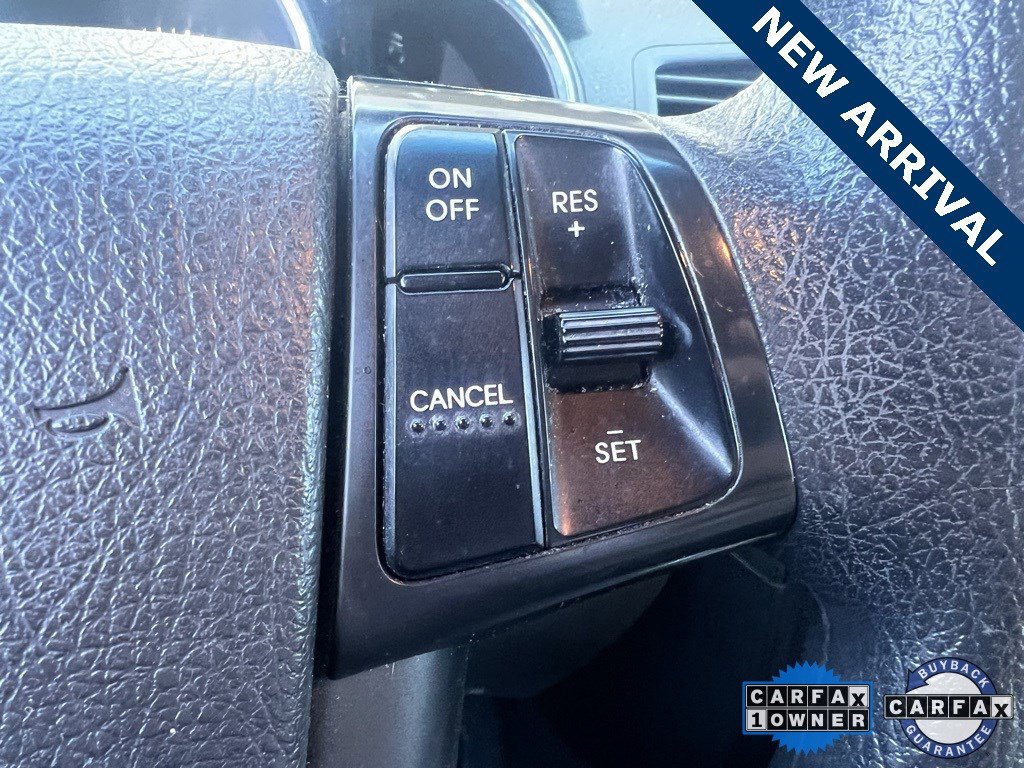 Used 2011 Kia Sorento LX w/ Convenience Pkg image 9