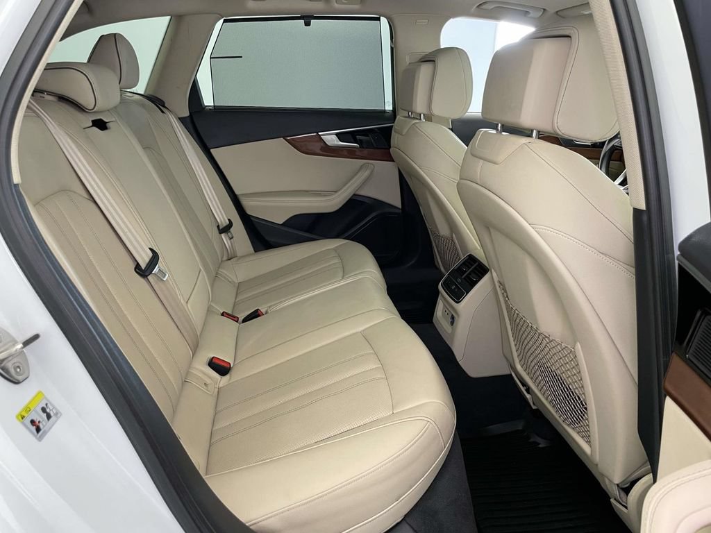 Used 2022 Audi A4 2.0T allroad Premium Plus w/ Premium Plus Package AWD/4WD image 22