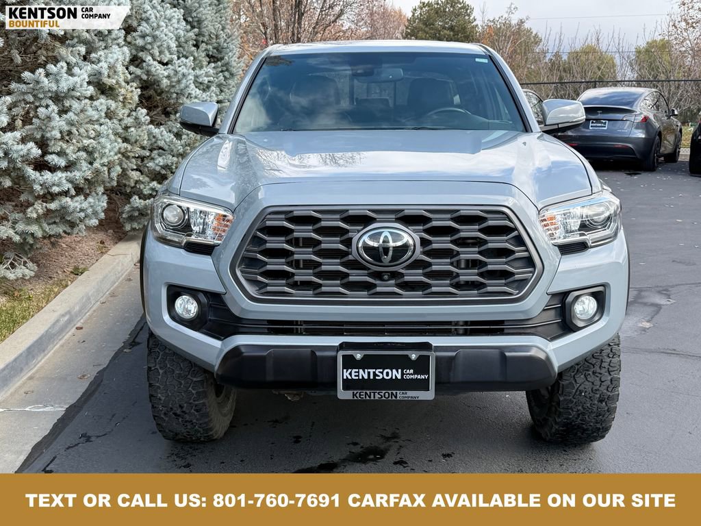 Used 2021 Toyota Tacoma TRD Off-Road image 2