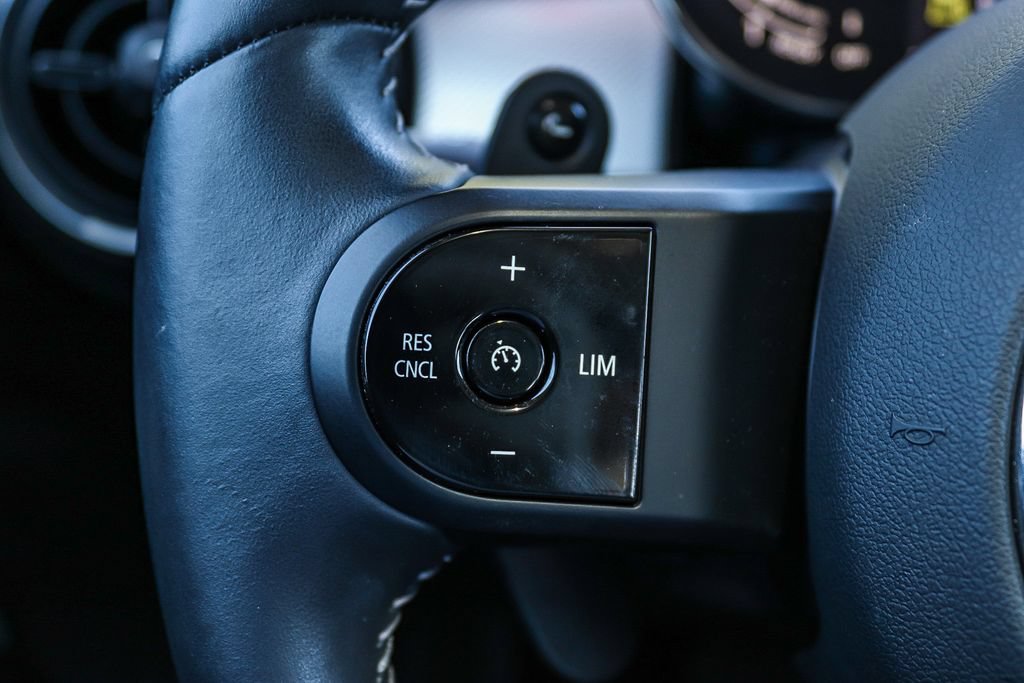 Used 2024 MINI Cooper S FWD image 33