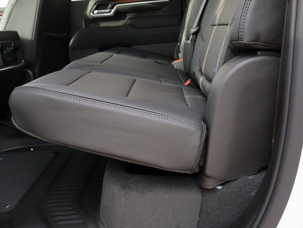 New 2026 GMC Sierra 3500 Denali w/ Denali Reserve Package image 22