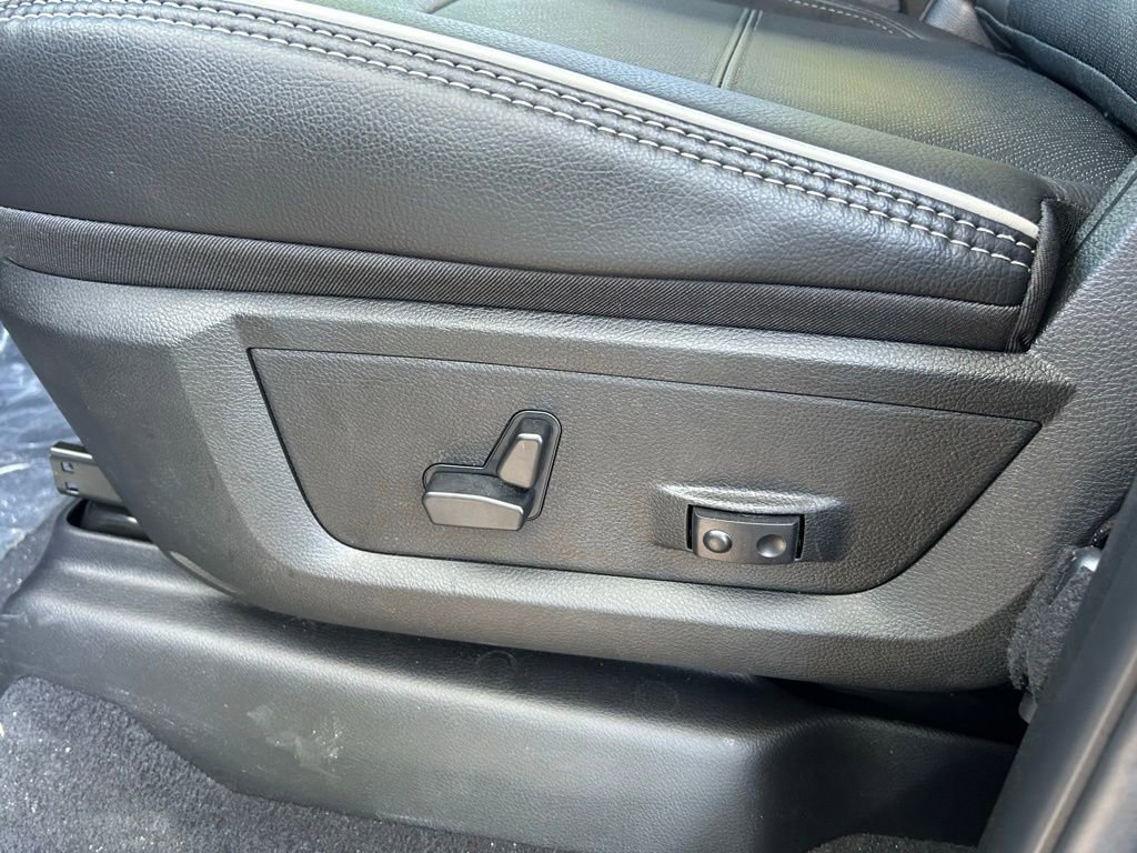 New 2026 RAM 2500 Laramie w/ Night Edition image 17