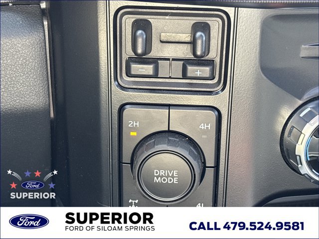 Used 2025 Ford F350 Platinum AWD/4WD image 36