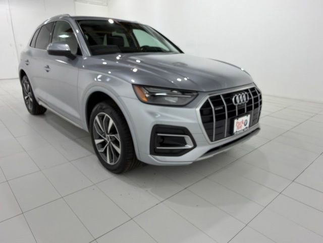 Used 2021 Audi Q5 2.0T Premium Plus w/ Premium Plus Package AWD/4WD image 7