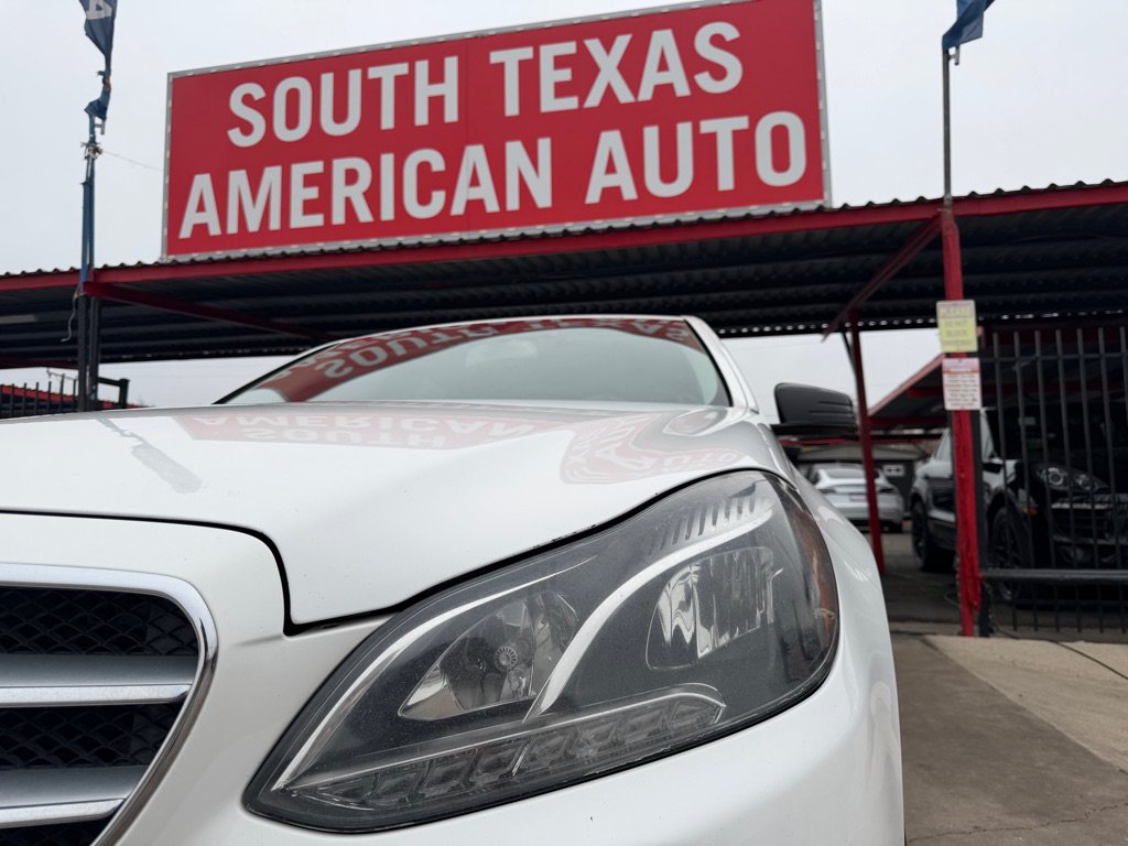 Used 2014 Mercedes-Benz E 350 Sedan image 5