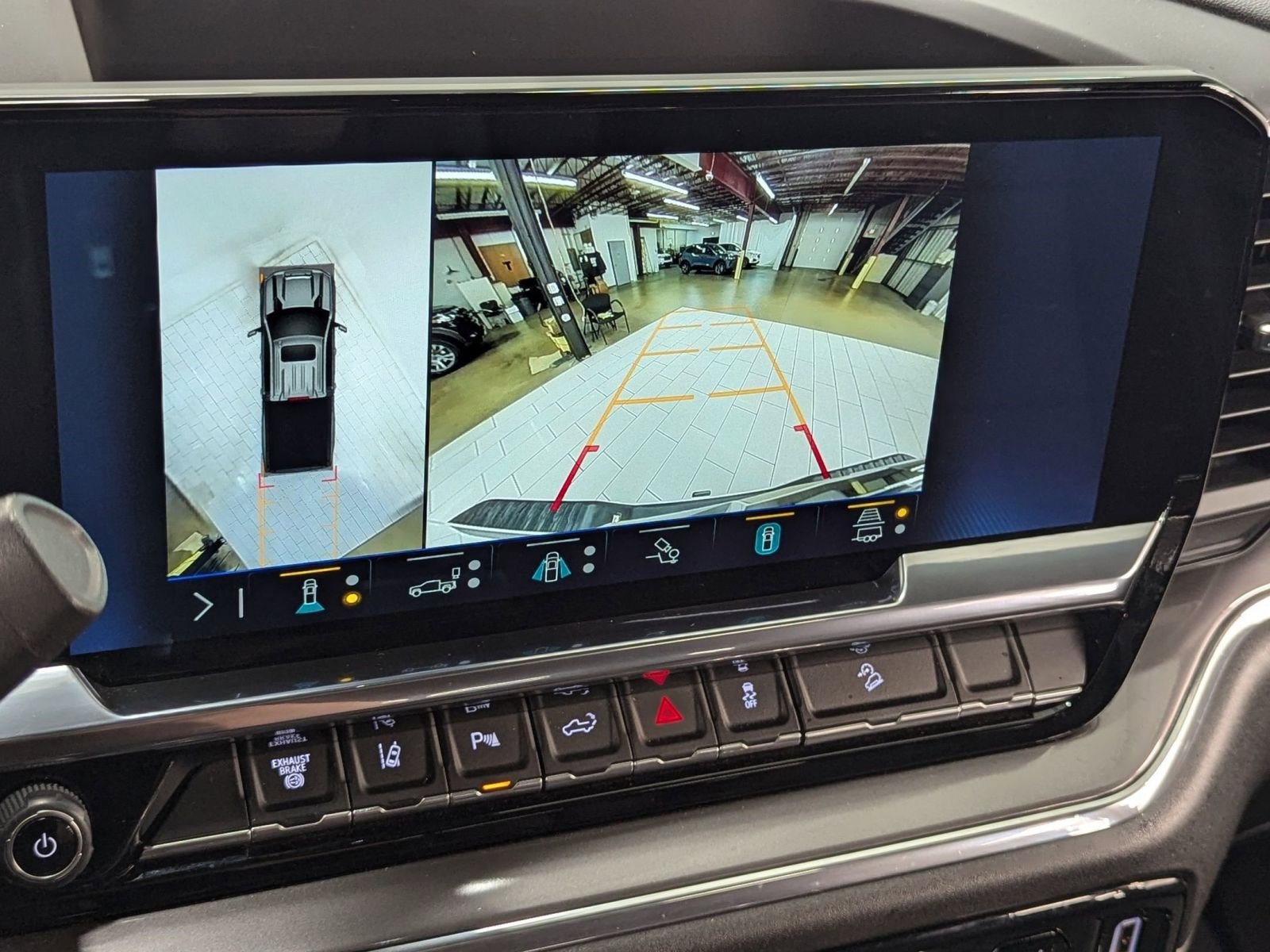 Used 2024 Chevrolet Silverado 2500 High Country w/ High Country Premium Package image 35