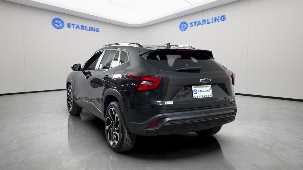 Certified 2024 Chevrolet Trax RS w/ Driver Confidence Package FWD image 6