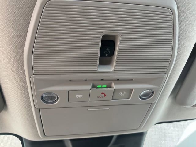 New 2026 Nissan Sentra SR w/ SR Premium Package FWD image 21