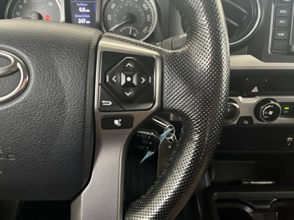 Used 2016 Toyota Tacoma SR5 AWD/4WD image 63