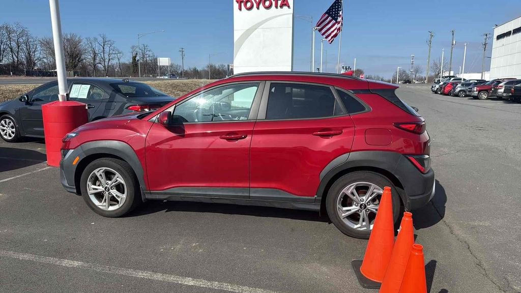 Used 2022 Hyundai Kona SEL w/ Convenience Package image 7