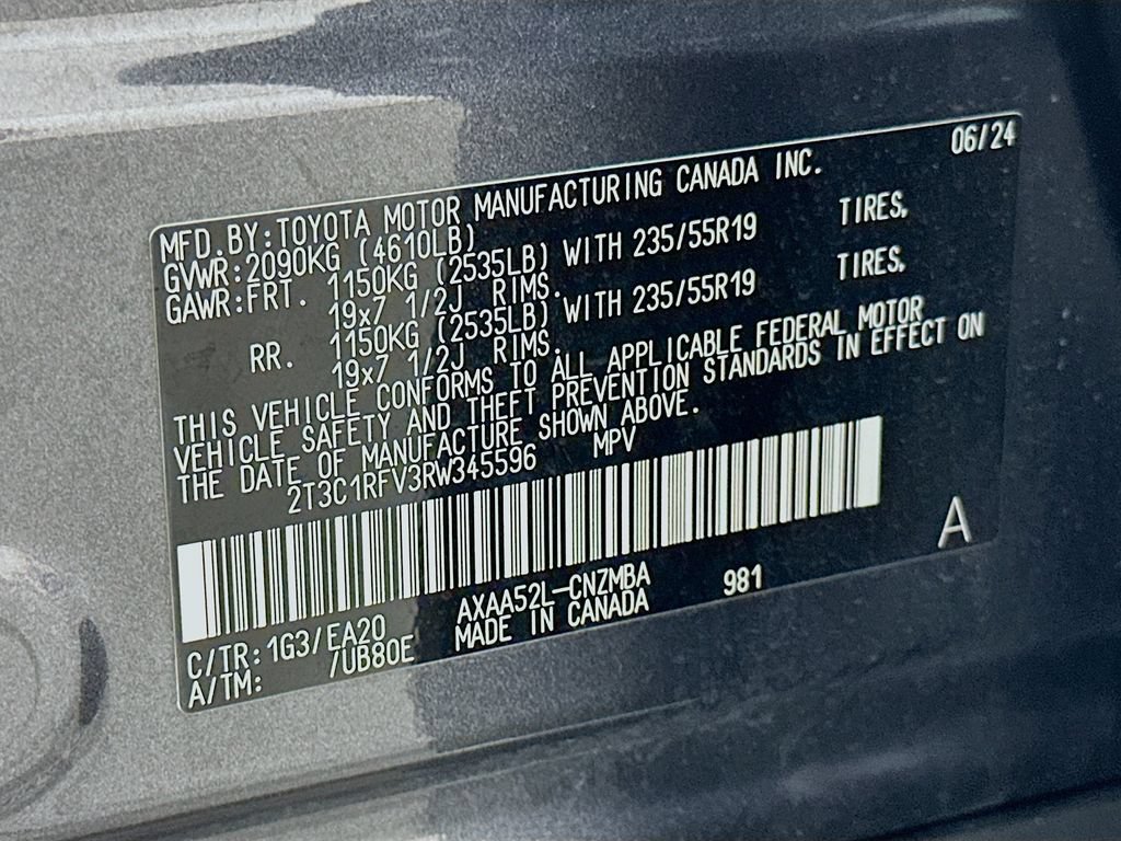 Used 2024 Toyota RAV4 XLE Premium FWD image 32