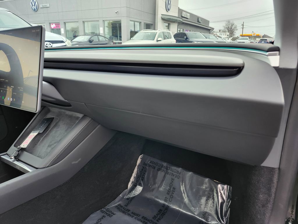 Used 2024 Tesla Model 3 Performance image 10