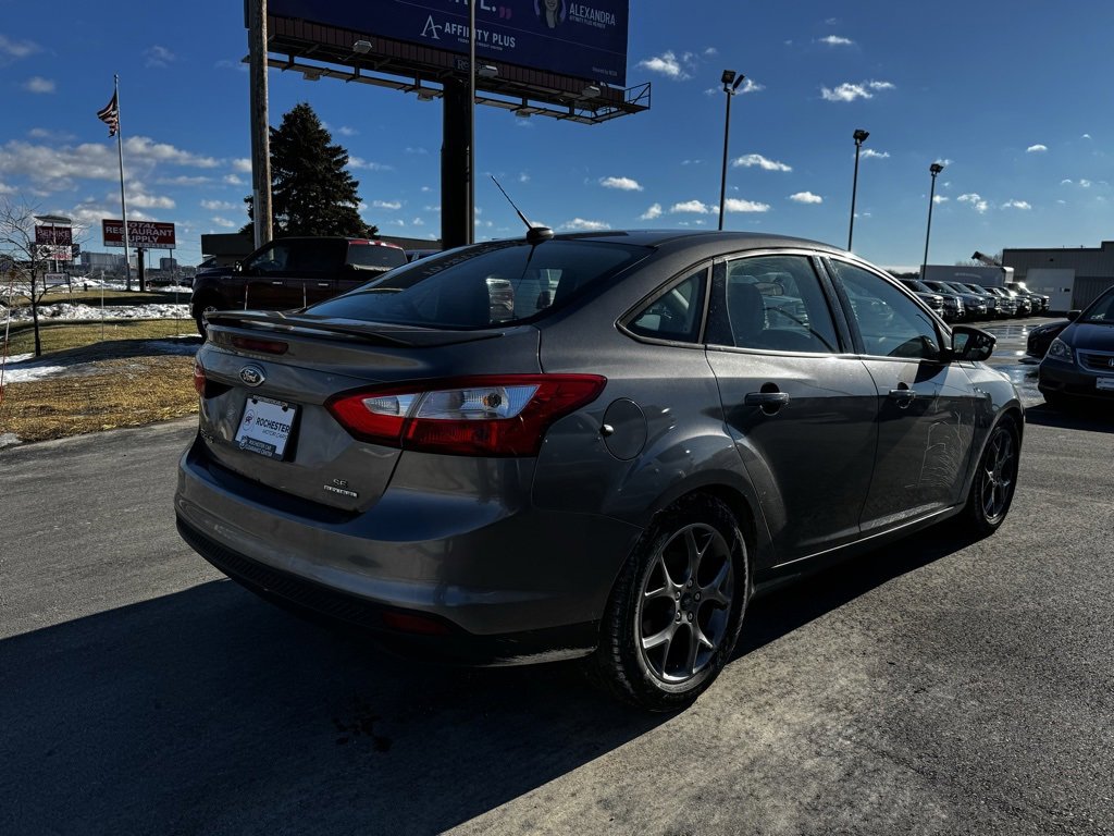 Used 2014 Ford Focus SE w/ Equipment Group 201A image 30