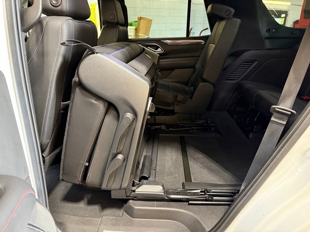 Used 2021 Chevrolet Tahoe RST AWD/4WD image 24