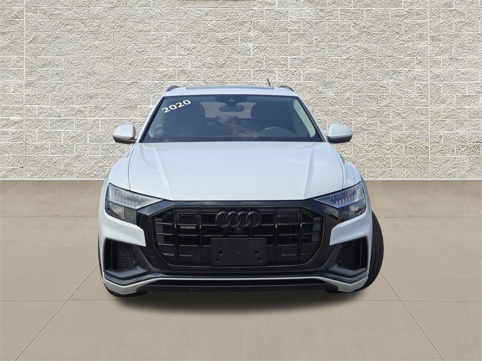 Used 2020 Audi Q8 Premium Plus w/ Premium Plus Package AWD/4WD image 2