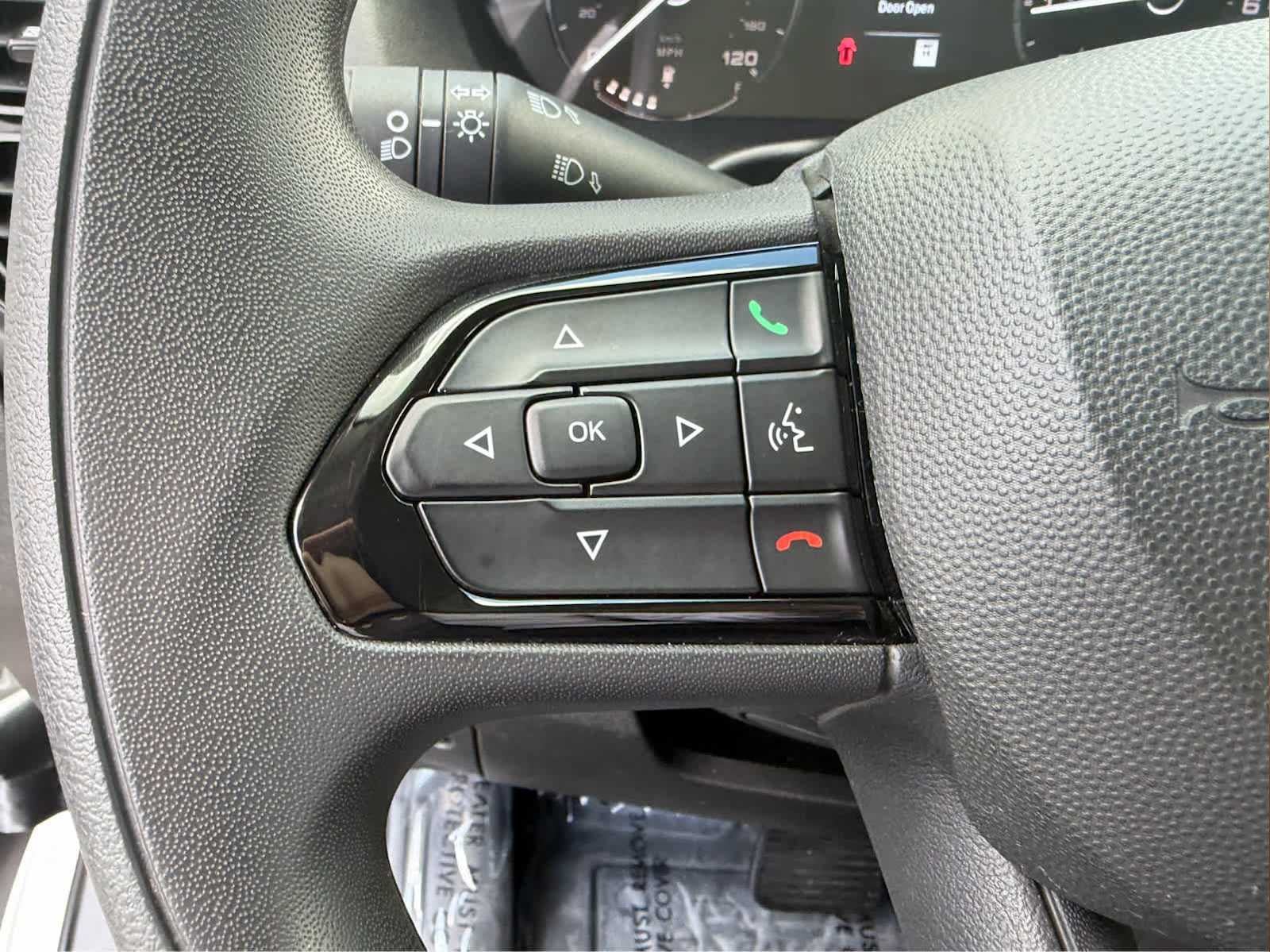 Used 2025 RAM ProMaster 2500 w/ Convenience Group FWD image 13
