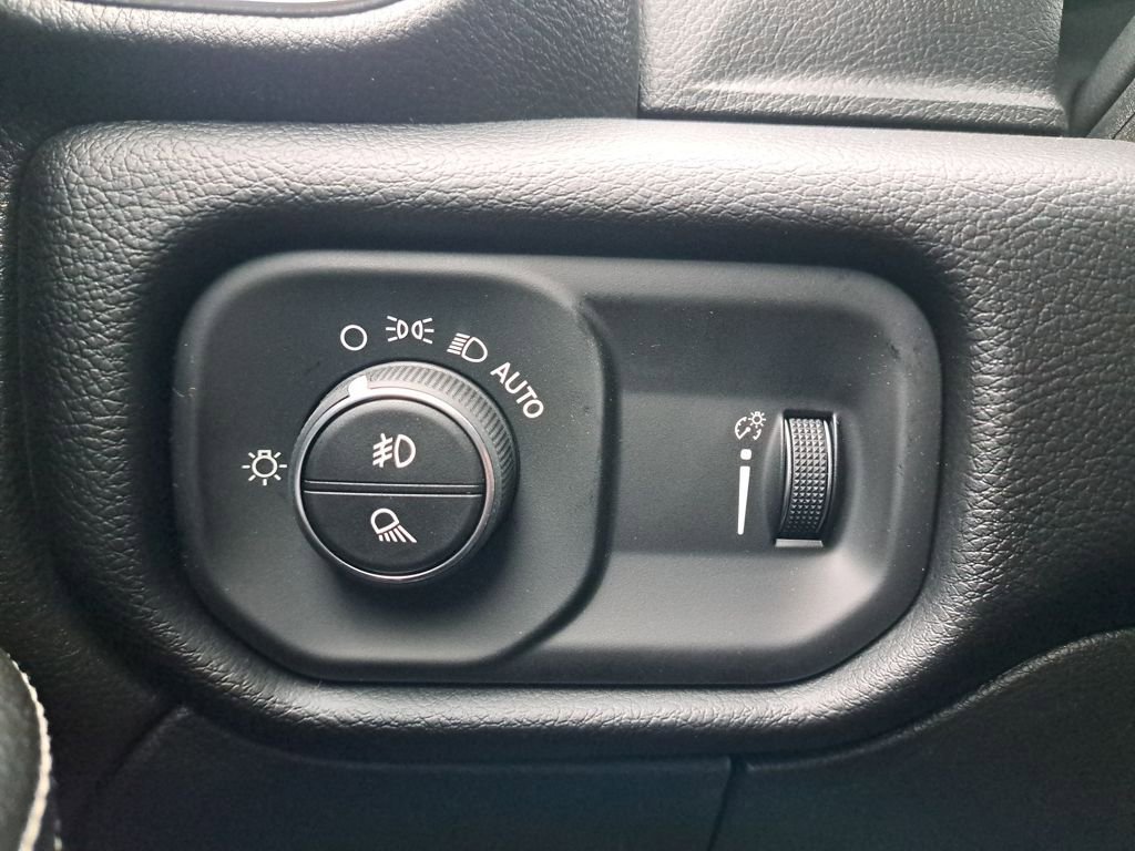 New 2026 RAM 2500 Big Horn AWD/4WD image 26