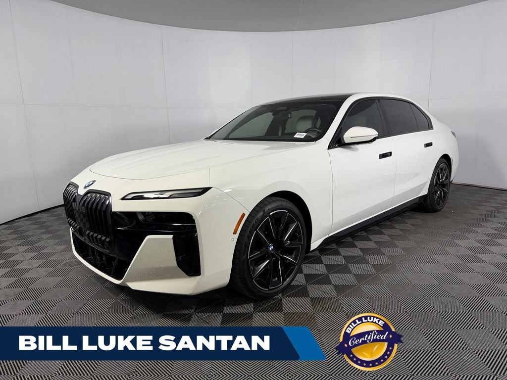 Used 2023 BMW i7 xDrive60 w/ Parking Assistance Package