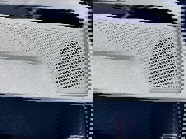 Certified 2024 Kia Carnival EX image 19