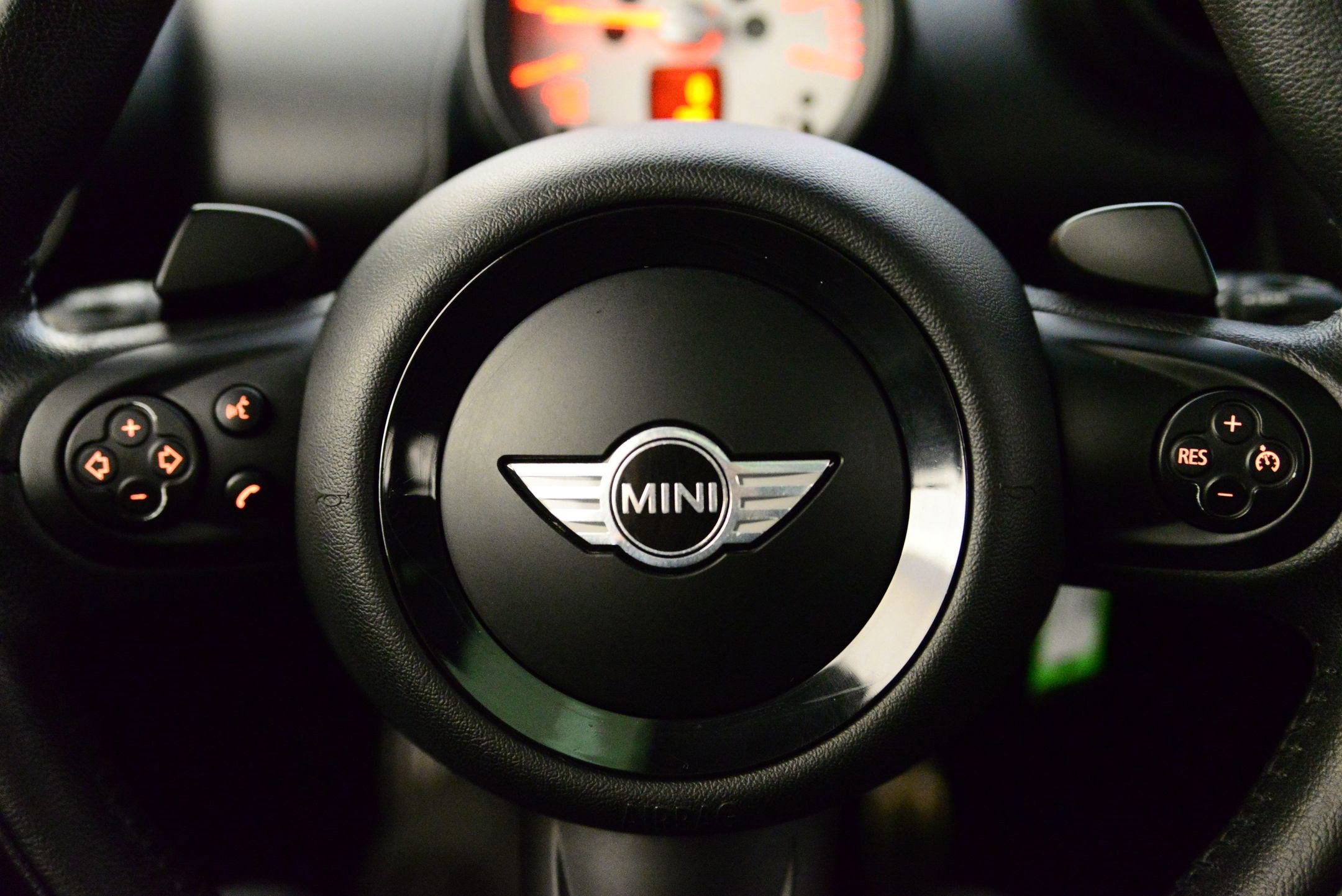 Used 2014 MINI Cooper Paceman S image 30