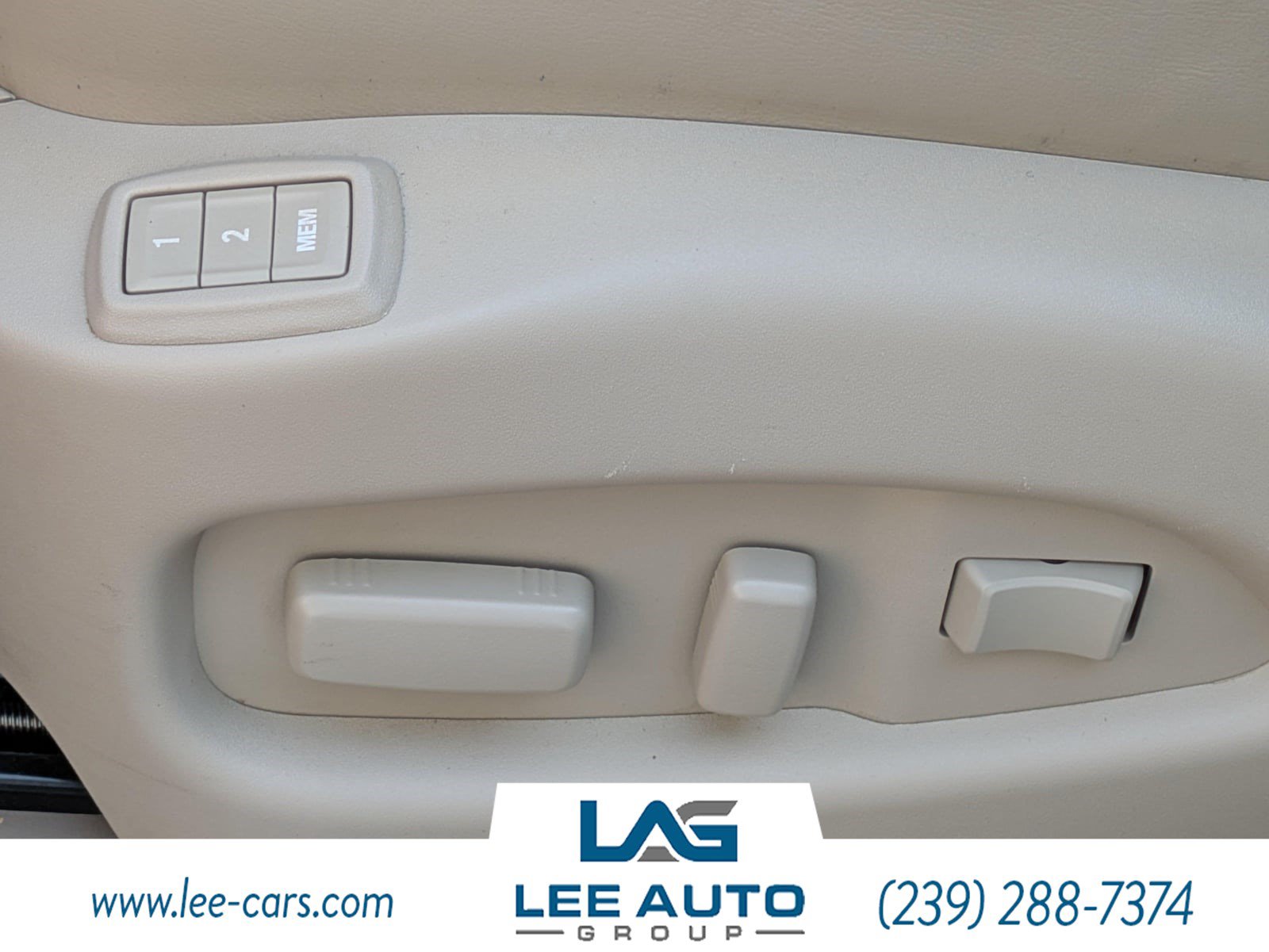 Used 2016 Cadillac SRX Performance FWD image 17