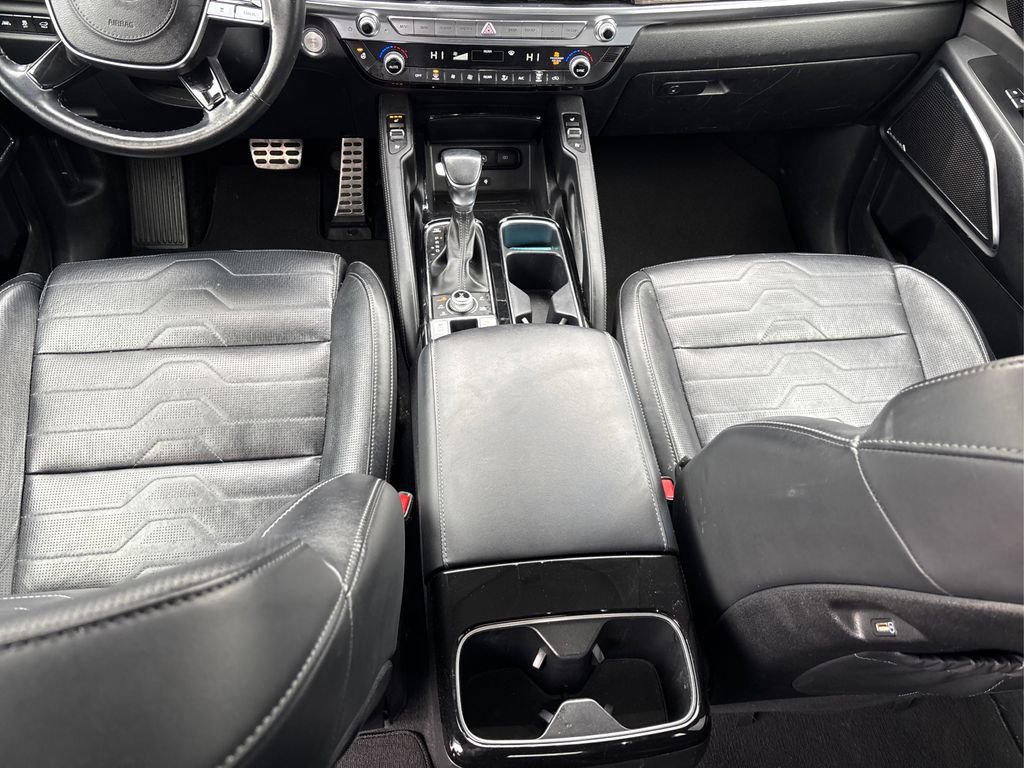Certified 2021 Kia Telluride SX w/ SX Prestige Package image 25
